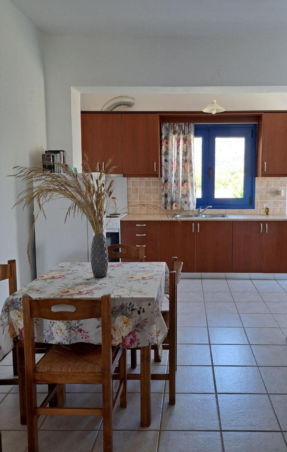 Melissa Apartments Франгокастелло Экстерьер фото